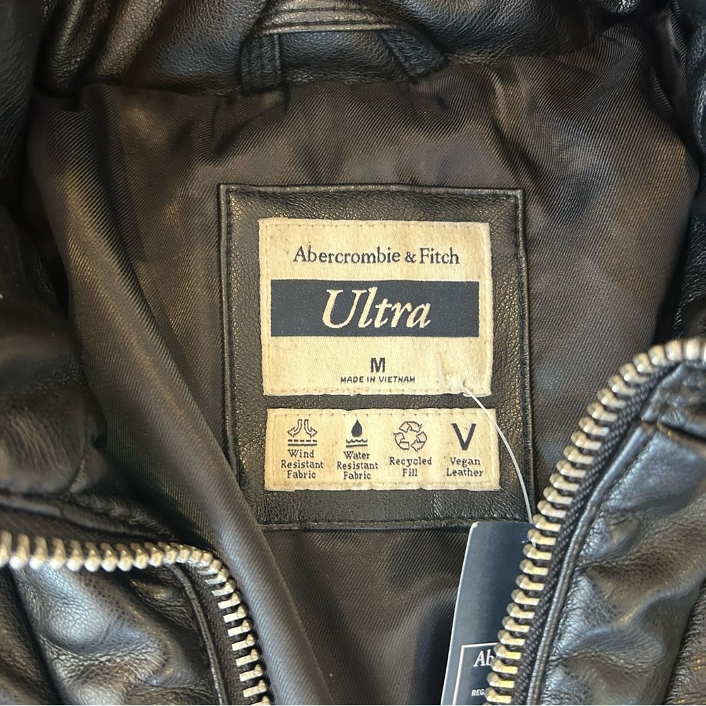 NEW Abercrombie & Fitch Ultra Hooded Vegan Leather Jacket Long Coat Black Medium - Picture 5 of 5